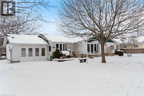 367 Cedar Dr, Turkey Point, ON, N0E1T0 | Card Image