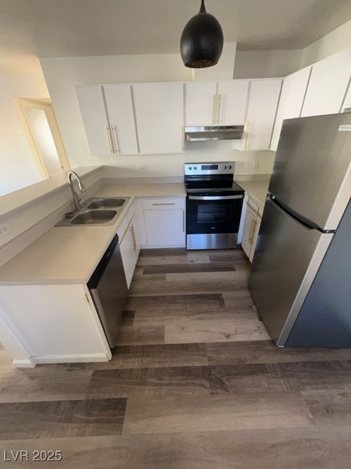 a-2764 Aarondavid Dr, Las Vegas, NV, 89121-1941 | Card Image