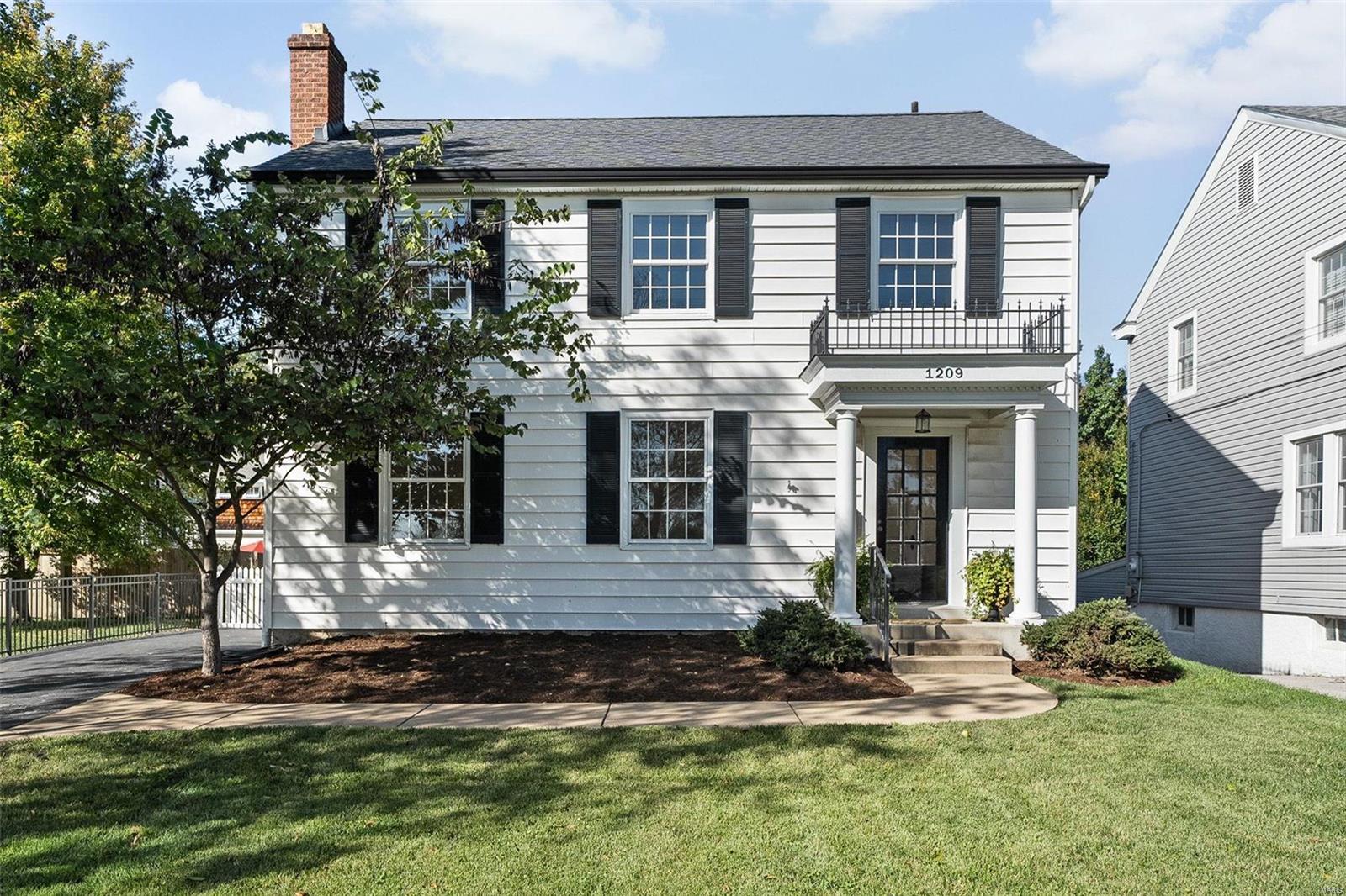 Lockwood Ave, Saint Louis, MO 63122