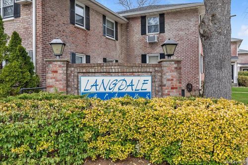 292b-8143 268th St, Glen Oaks, NY, 11004-1545 | Card Image