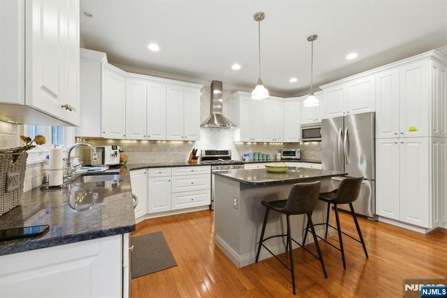 166 Horseneck Rd, House other with 4 bedrooms, 4 bathrooms and null parking in Fairfield NJ | Image 10