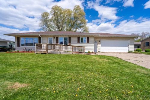 1140 E Wilson Avenue, Arcadia, WI, 54612 | Card Image