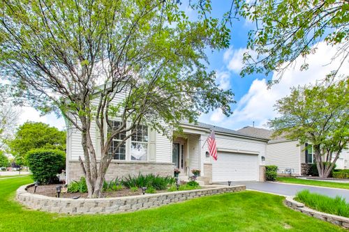 2660 Chesire Ct, West Dundee, IL, 60118-1749 | Card Image