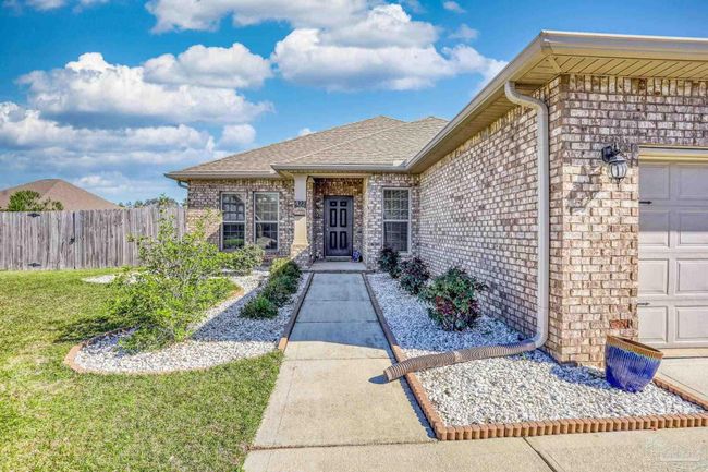 422 Chickadee St, House other with 4 bedrooms, 2 bathrooms and 2 parking in Crestview FL | Image 43