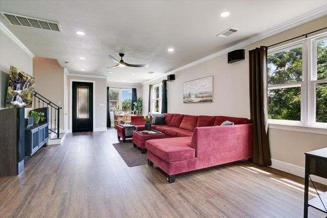 126 Whippoorwill Cir, House other with 3 bedrooms, 3 bathrooms and 10 parking in Leander TX | Image 6