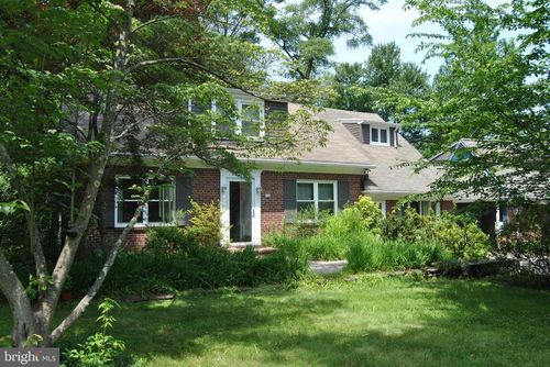 71 N Mill Rd, Princeton Junction, NJ, 08550-1705 | Card Image