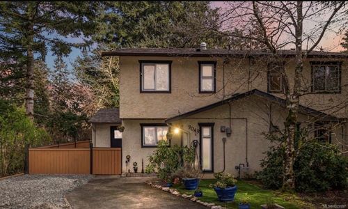 a-3043 Pickford Rd, Colwood, BC, V9B2L3 | Card Image