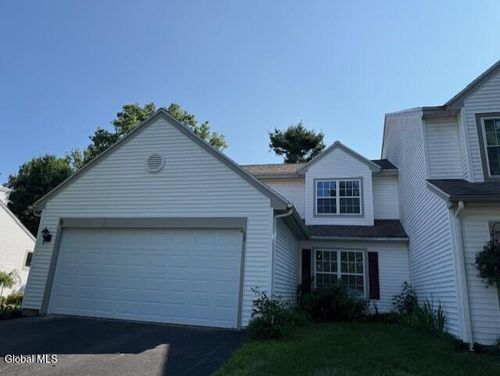 6 Malibu Hl, Rensselaer, NY, 12144-9692 | Card Image
