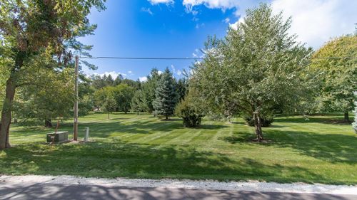 710 Wooddale Dr, Lake Geneva, WI, 53147 | Card Image