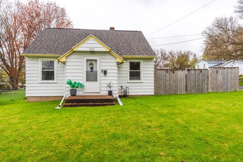 2212 N 9th Street, Wausau, WI, 54403 | Card Image