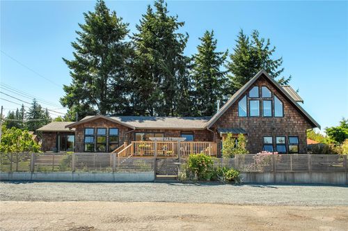 2756 Allen Ave, Cumberland, BC, V0R1S0 | Card Image
