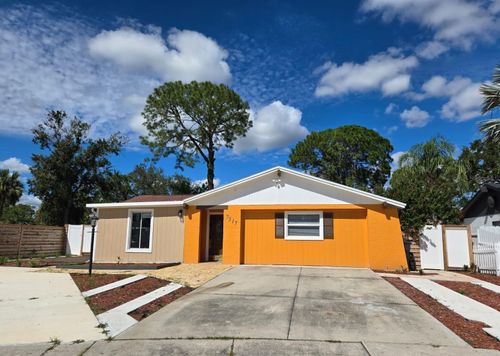 7517 Brookhaven Ct, Tampa, FL, 33634-2924 | Card Image