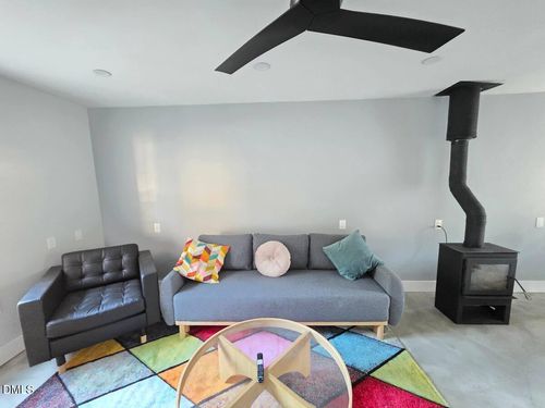 114 Chaucer Ct, Carrboro, NC, 27510-2465 | Card Image