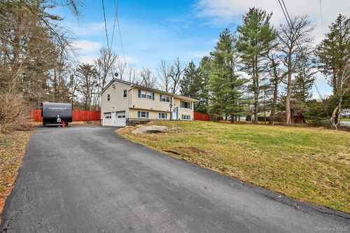 10 Hanover Dr, Monticello, NY, 12701-1645 | Card Image