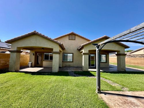 3827 Sandy Point Dr, Blythe, CA, 92225 | Card Image