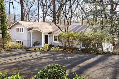 353 Tenney Cir, Chapel Hill, NC, 27514-7806 | Card Image