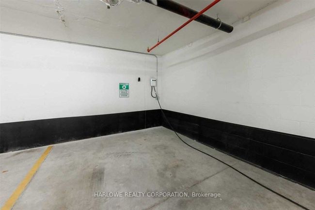 251 - 31 Tippett Rd, Condo with 3 bedrooms, 2 bathrooms and 1 parking in Toronto ON | Image 25