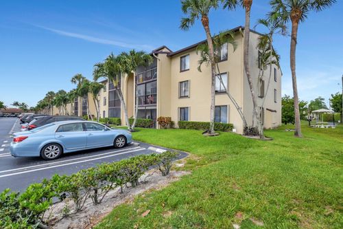 c2-616 Sea Pine Way, Greenacres, FL, 33415 | Card Image