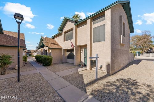 4821 W Loma Ln, Glendale, AZ, 85302-6451 | Card Image