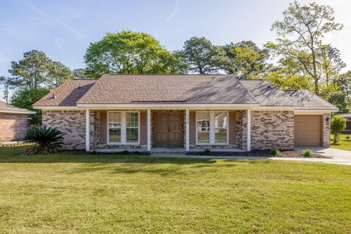 126 Marion Rd, Summerville, SC, 29486-1963 | Card Image