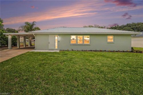 205 E Sugarland Cir, Clewiston, FL, 33440-4214 | Card Image