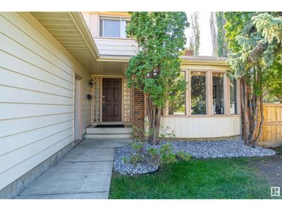 903 Rice Rd Nw, House other with 4 bedrooms, 4 bathrooms and 4 parking in Edmonton AB | Image 3