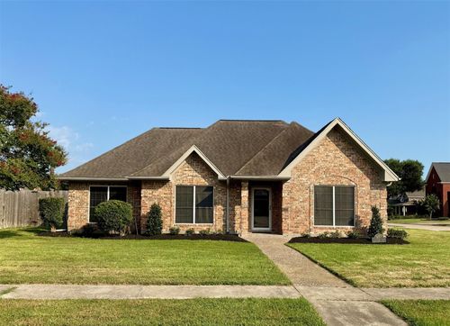 3157 Lancaster Ln, Port Neches, TX, 77651-6236 | Card Image