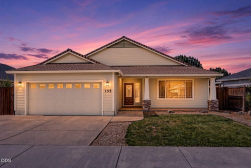 155 Glenwood Dr, Eagle Point, OR, 97524-8595 | Card Image