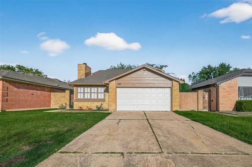 10726 Buffalo Bend Dr, Houston, TX, 77064-4016 | Card Image