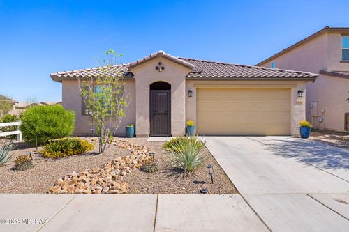 10686 W Whitehall Drive, Marana, AZ, 85653 | Card Image