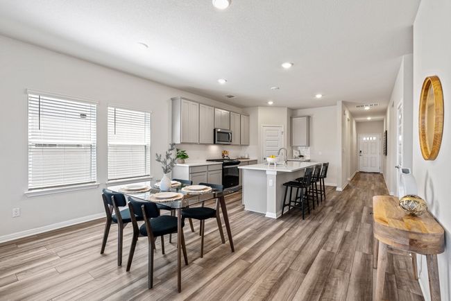 207 El Capitan Loop, House other with 5 bedrooms, 3 bathrooms and 4 parking in Dripping Springs TX | Image 6