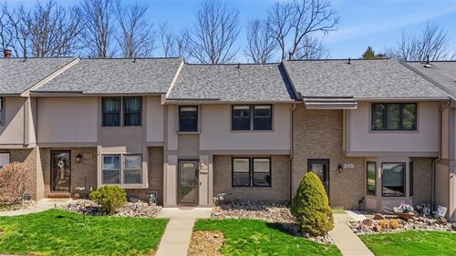 313 Ridge Point Cir, South Fayette, PA, 15017 | Card Image