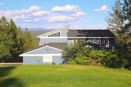 23214 N Perry Rd, Colbert, WA, 99005-9003 | Card Image