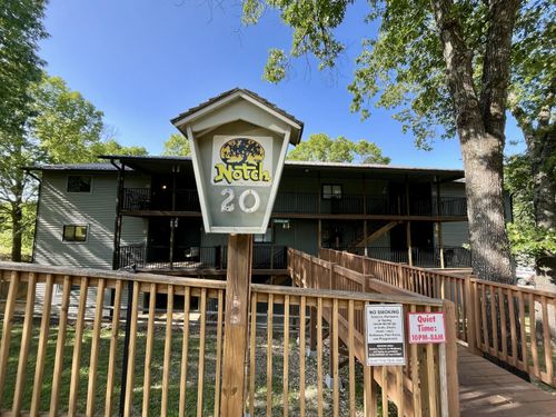 apt-4-239 Notch Ln, Branson West, MO, 65737-9774 | Card Image
