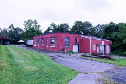 22 Creamery Rd, Johnson, NY, 10933-7730 | Card Image