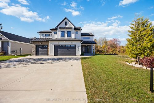 7007 Blue Coast Hts, Camlachie, ON, N0N1E0 | Card Image