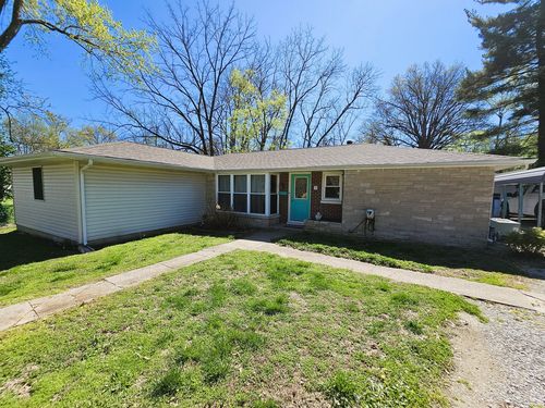 2 Lincoln Dr, Mount Vernon, IL, 62864-2723 | Card Image