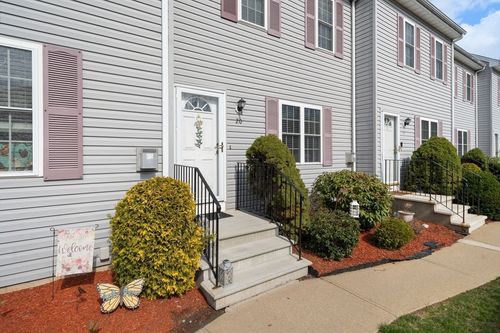 apt-20-5239 N Main St, Fall River, MA, 02720-7933 | Card Image