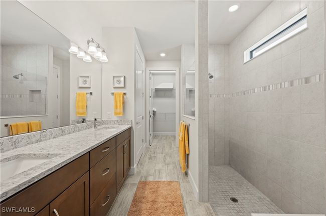 6767 Pennyroyal Dr, House other with 3 bedrooms, 2 bathrooms and null parking in NAPLES FL | Image 17