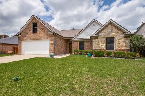 112 Hamblen Blvd, Palmer, TX, 75152-8239 | Card Image