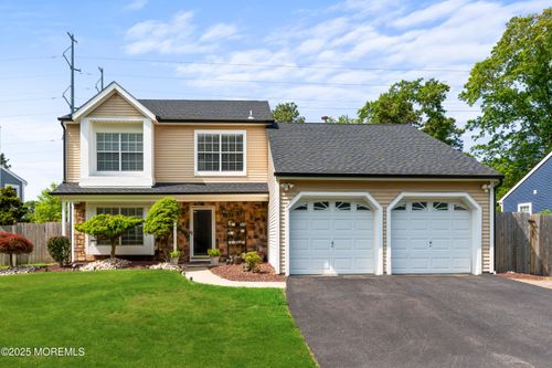 34 Mount Run, Tinton Falls, NJ, 07753-7674 | Card Image