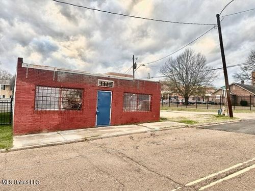 1201 Dalton St, Jackson, MS, 39204-2802 | Card Image