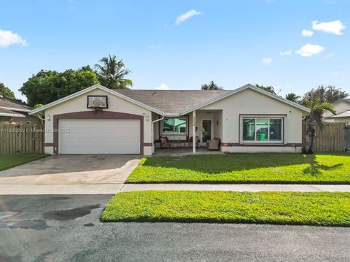 5236 99th Ave, Sunrise, FL, 33351-4756 | Card Image