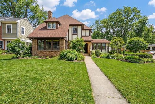 4002 Manitou Way, MADISON, WI, 53711 | Card Image