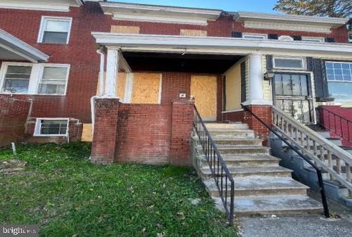 605 E 38th St, BALTIMORE, MD, 21218-1939 | Card Image