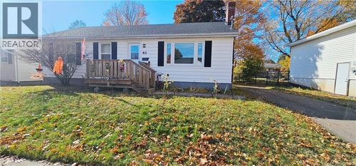 40 Coronation Dr, Moncton, NB, E1E2X1 | Card Image