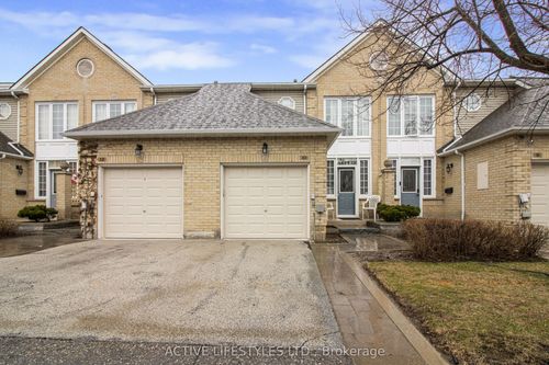 59-10 Hartnell Sq, Brampton, ON, L6S5W7 | Card Image