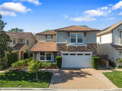 28527 Las Canastas, Valencia, CA, 91354 | Card Image