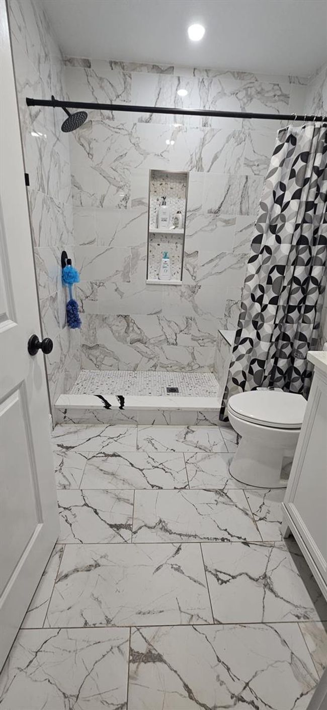 7515 Brookhaven Ct, House other with 5 bedrooms, 4 bathrooms and null parking in Tampa FL | Image 16