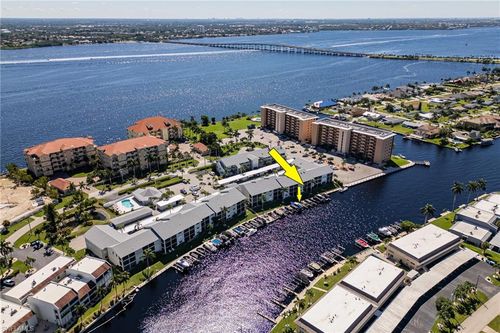 apt-212-4240 Se 20th Pl, CAPE CORAL, FL, 33904-2402 | Card Image